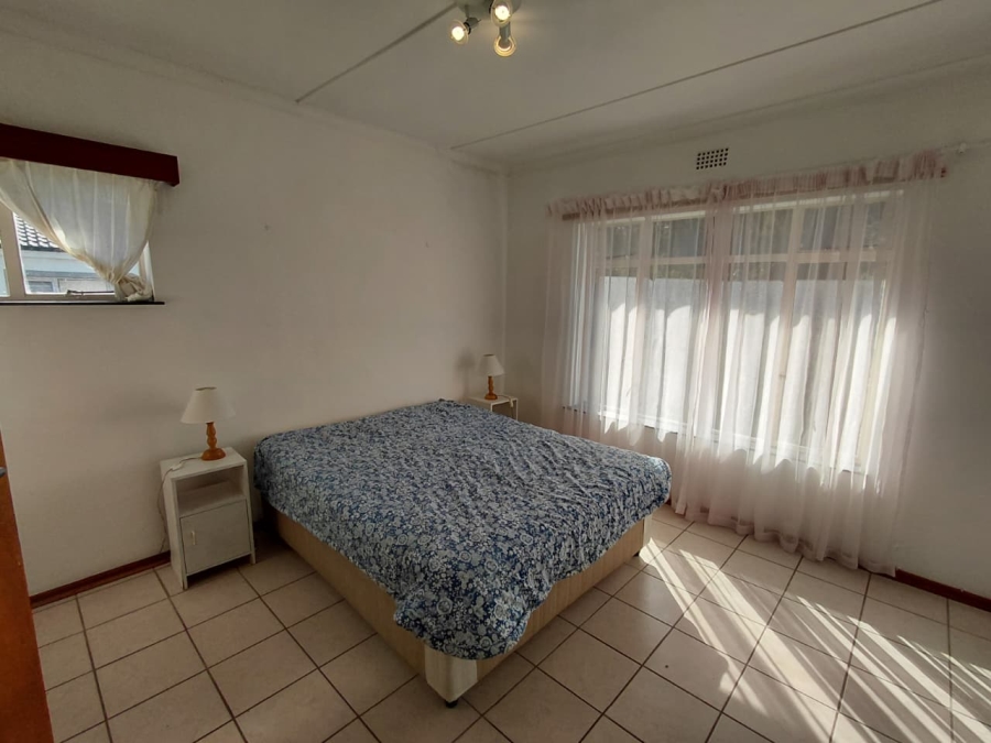 3 Bedroom Property for Sale in Paradise Beach Eastern Cape